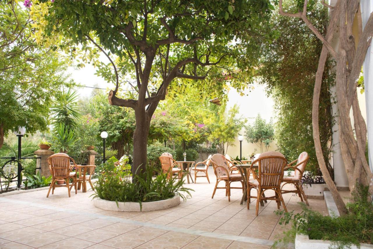 Ξενοδοχείο 'Παλλαδιον' Hotel 'Palladion' Edipsos Exterior photo